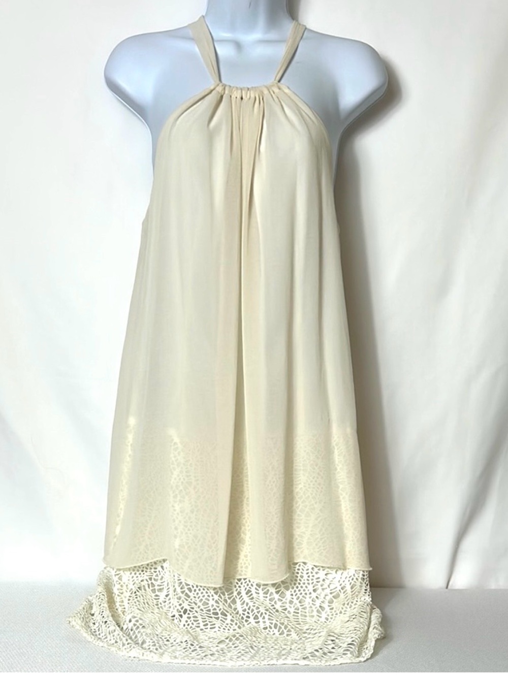 Emma & Michele Women’s Size 12 Cream Color Dress Layered Lace Detail Halter Top